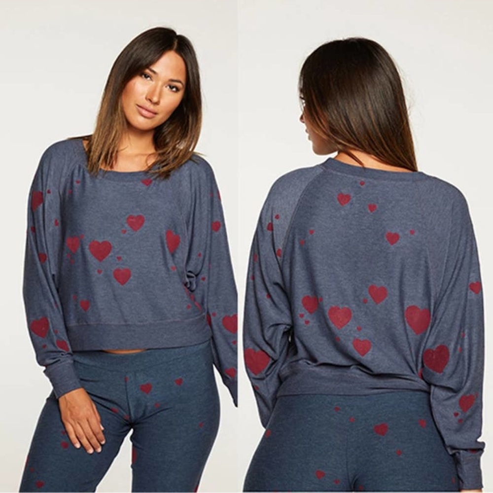 Chaser‎ Sweater Womens Small Oversized Navy Blue Red Hearts Cozy NWT